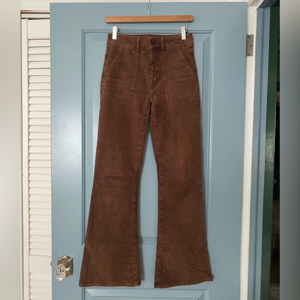 American Eagle Brown Tan Bootcut Corduroy pants size 2 fatigue pockets flare leg